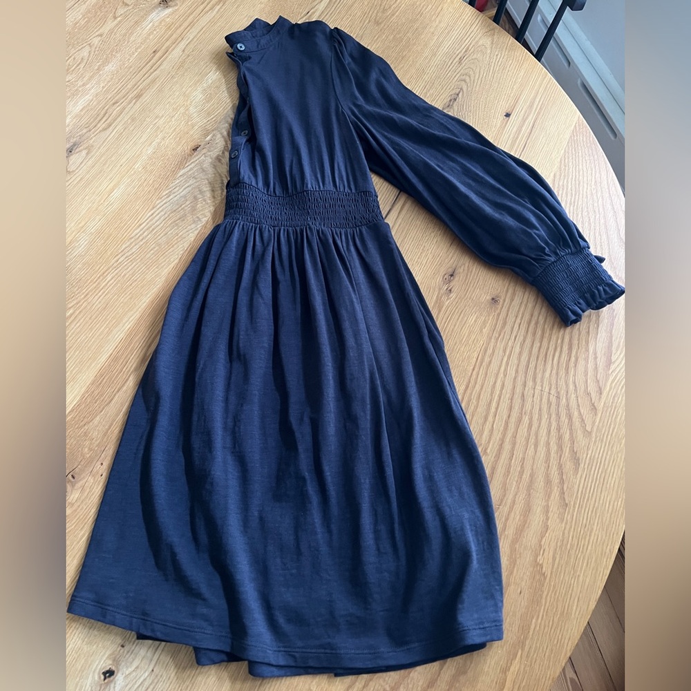 BODEN SMOCKED WAIST DRESS, NAVY, SIZE 10. - Picture 9 of 9